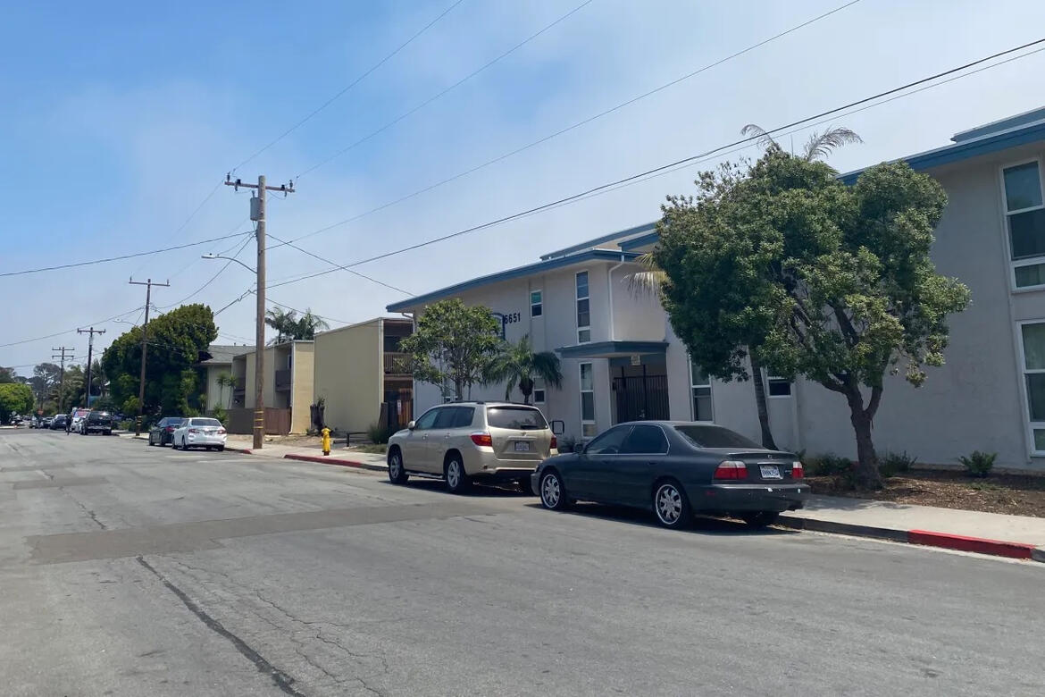 Santa Barbara County plans to use settlement from a housing dispute with UCSB to fund improvement projects and programs in Isla Vista, including building a permanent restroom along Del Playa Drive in an effort to help prevent cliff falls. (Rebecca Caraway)